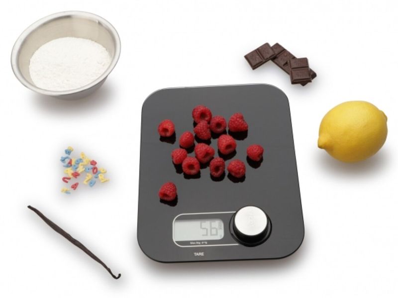 Batteril&oslash;s Svart Kj&oslash;kkenvekt fra Weis, Eco Pro 10g-5kg